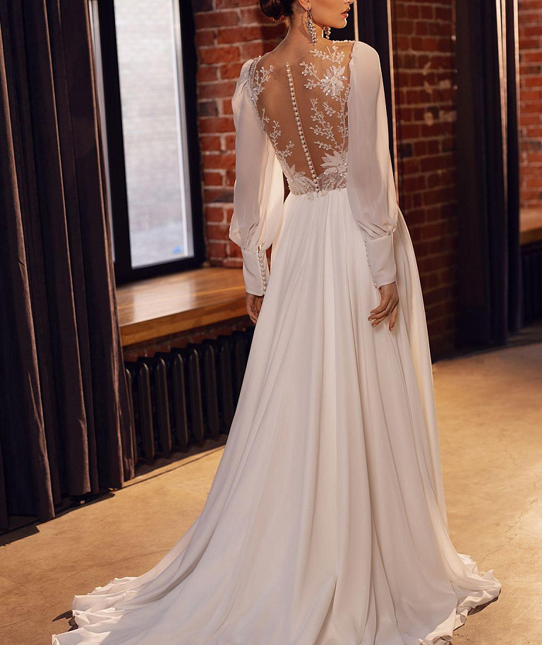 Шифоновое свадебное платье с кружевным корсетом