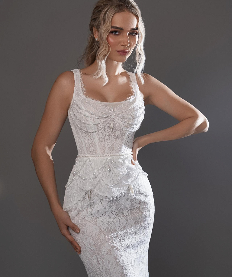 Кружевное свадебное платье рыбка со съемной баской