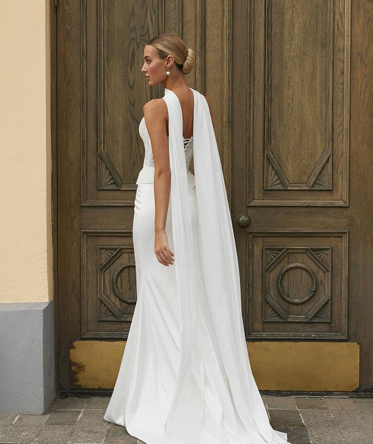 Красивый свадебный комплект с кружевныи топом