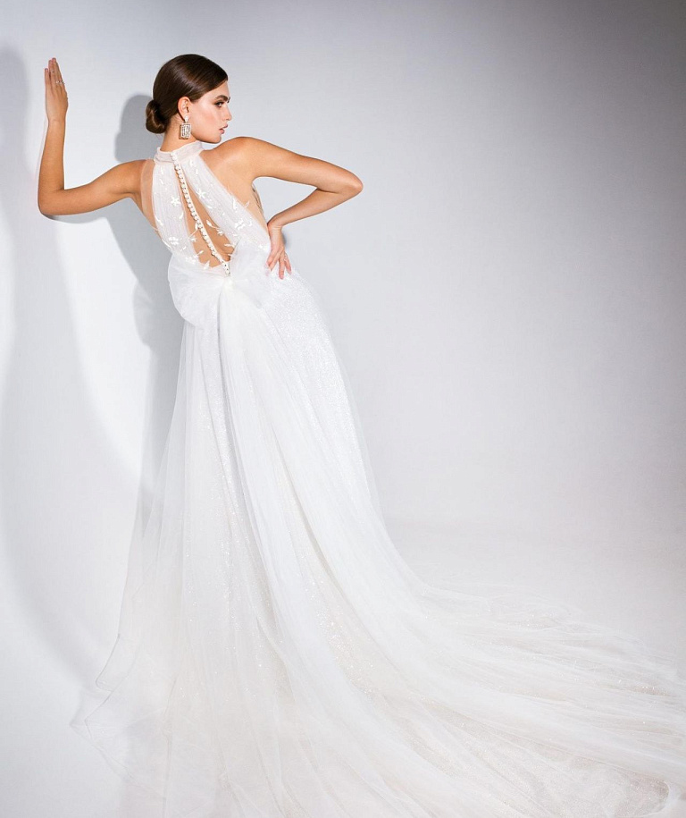 Красивое свадебное платье под горлышко