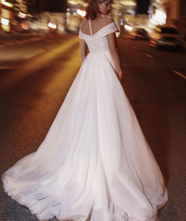 Классическое пышное свадебное платье