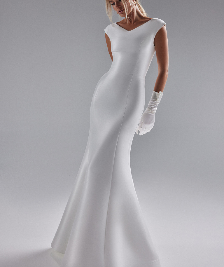 Лакончиное свадебное платье из благородного стрейч-микадо