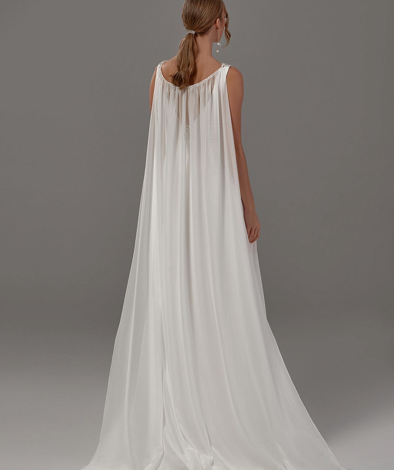 Легкое свадебное платье с юбкой из шифона