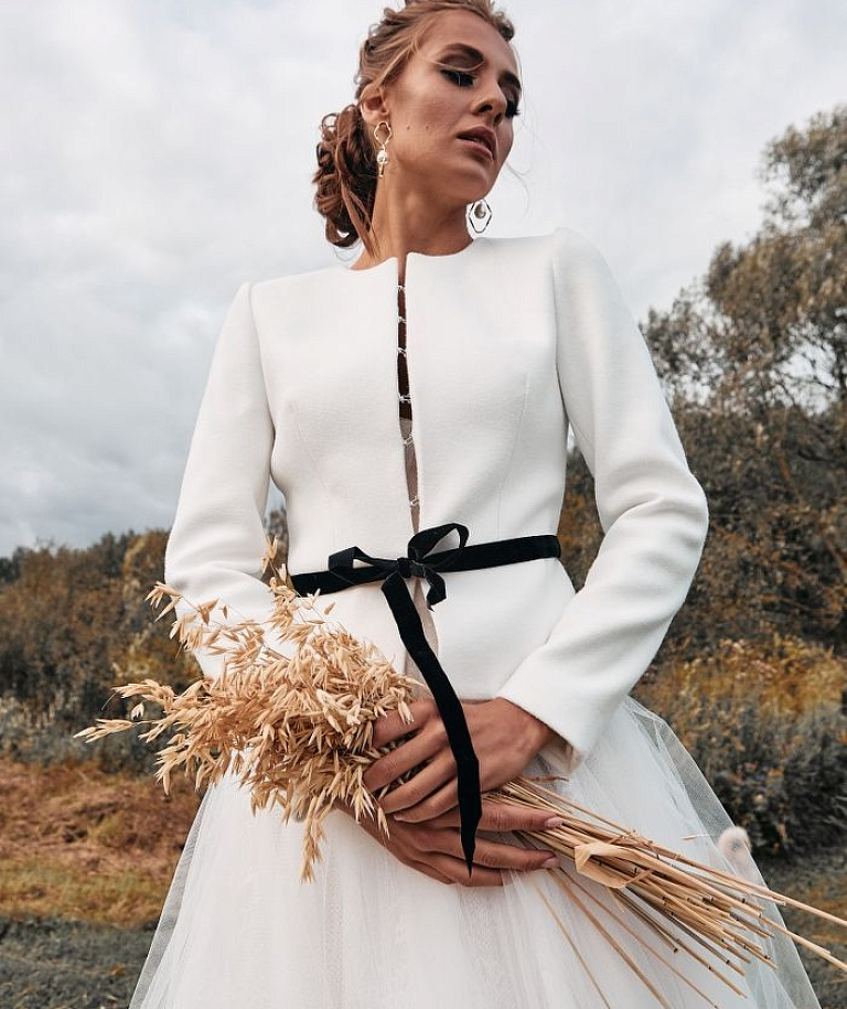 Свадебный белый жакет