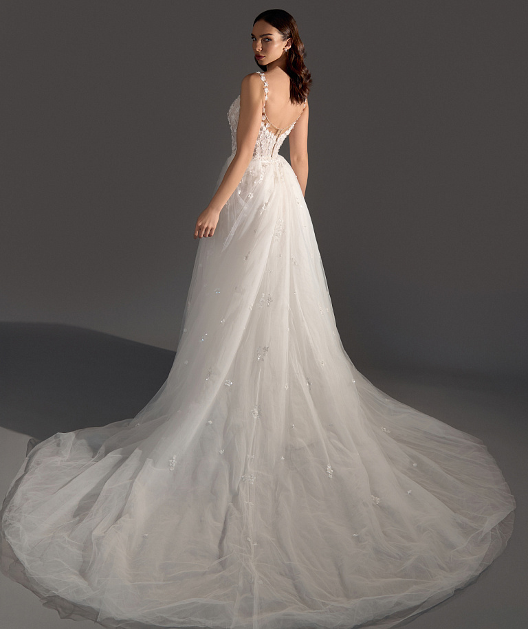 Свадебное платье русалка в кружеве из 3Д цветов