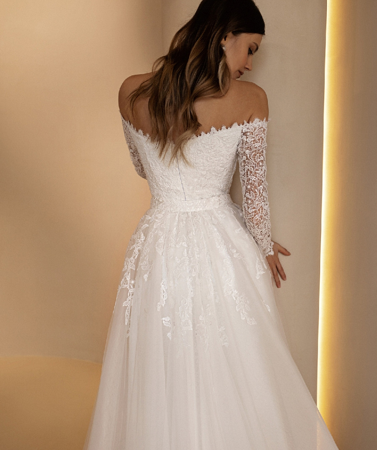 Свадебное платье рыбка в хлопковом кружеве