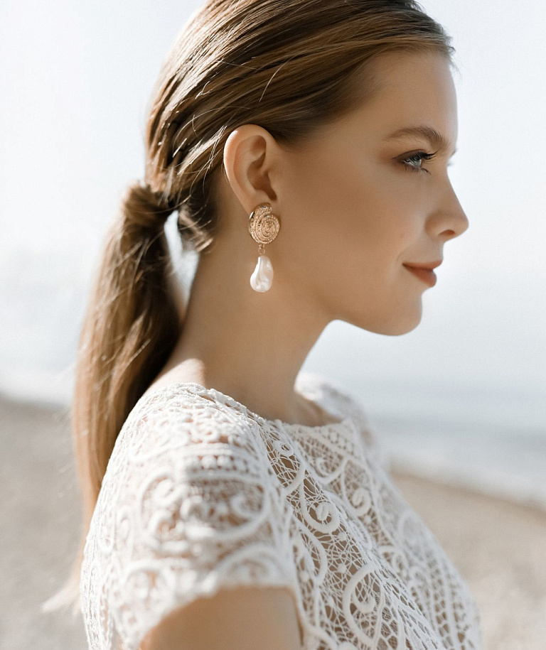 Свадебное платье бохо с открытой спиной