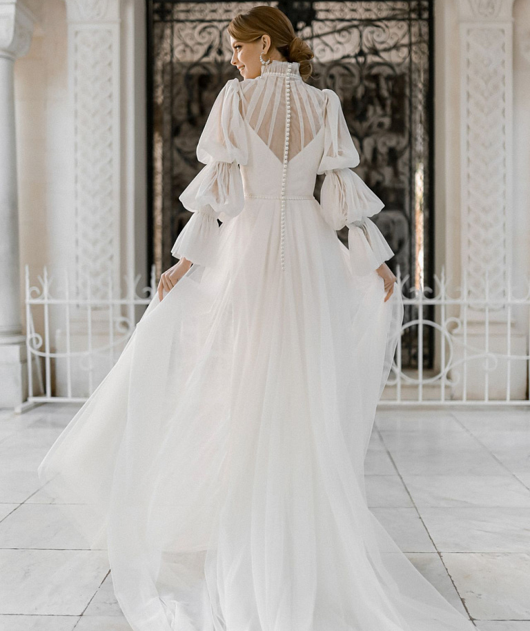 Свадебное платье бохо с длинным рукавом