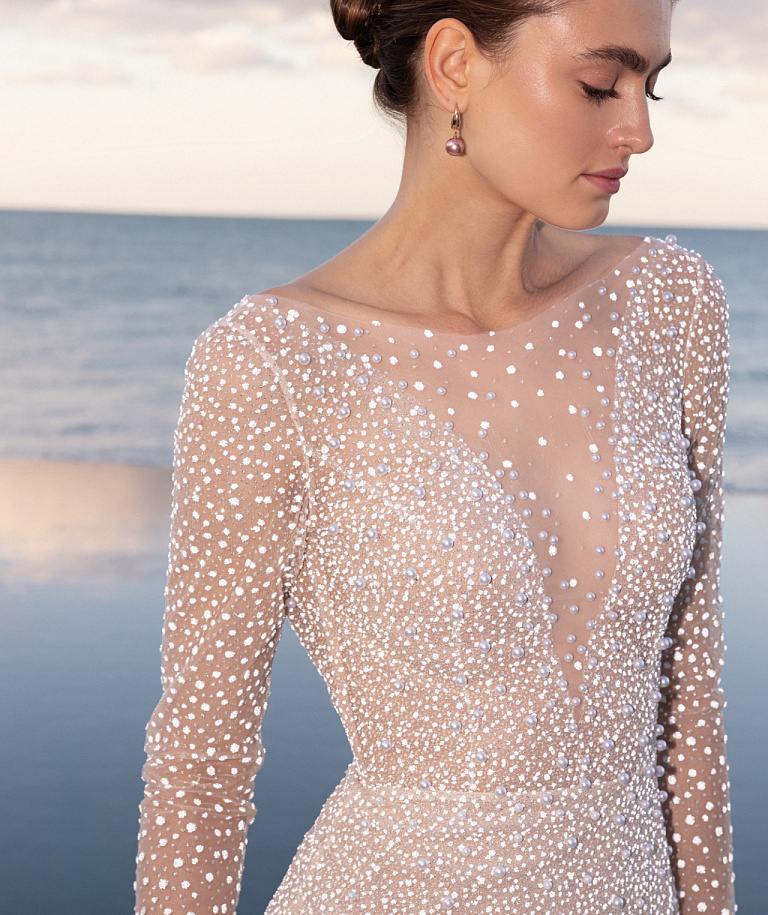 Сверкающее свадебное платье рыбка