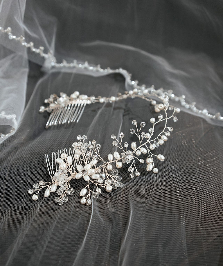 Украшение веточка гребешок для волос