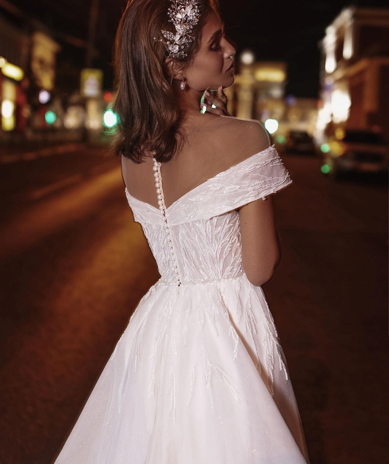 Классическое пышное свадебное платье