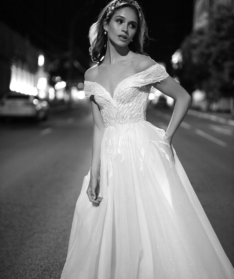 Классическое пышное свадебное платье