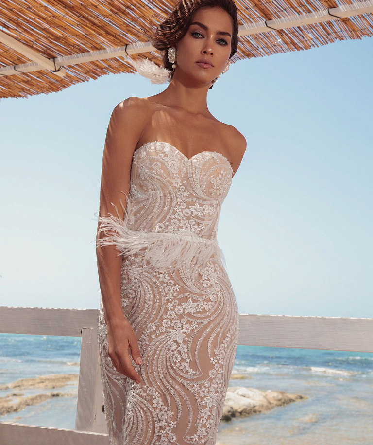 Свадебное платье русалка цвета капучино