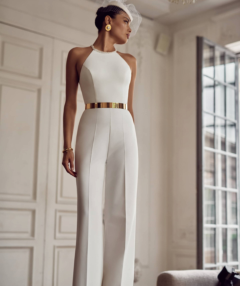 Свадебный комбинезон с американской проймой