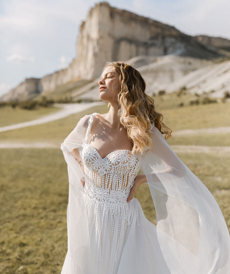 Нежное свадебное платье в стиле бохо