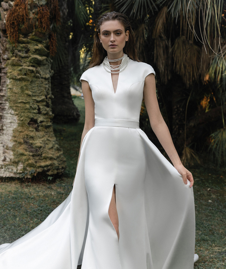 Закрытое свадебное платье рыбка