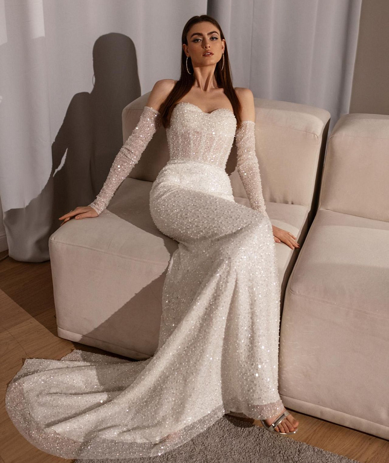 Нежная русалка расшитая стеклярусом