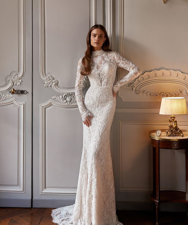 Комплект из кржевной русалки и съемного корсета с притачным шлейфом