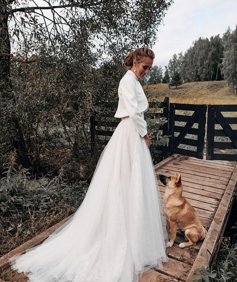 Укороченный свадебный жакет