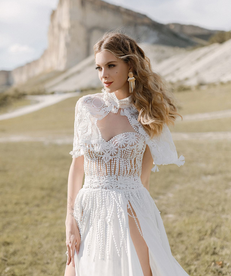Нежное свадебное платье в стиле бохо
