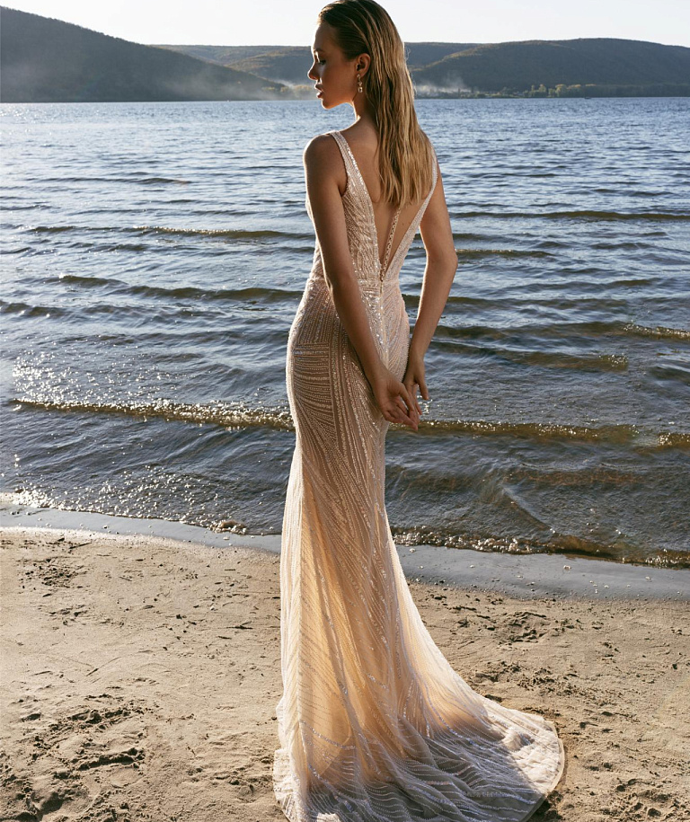 Блестящее кружевное свадебное платье русалка