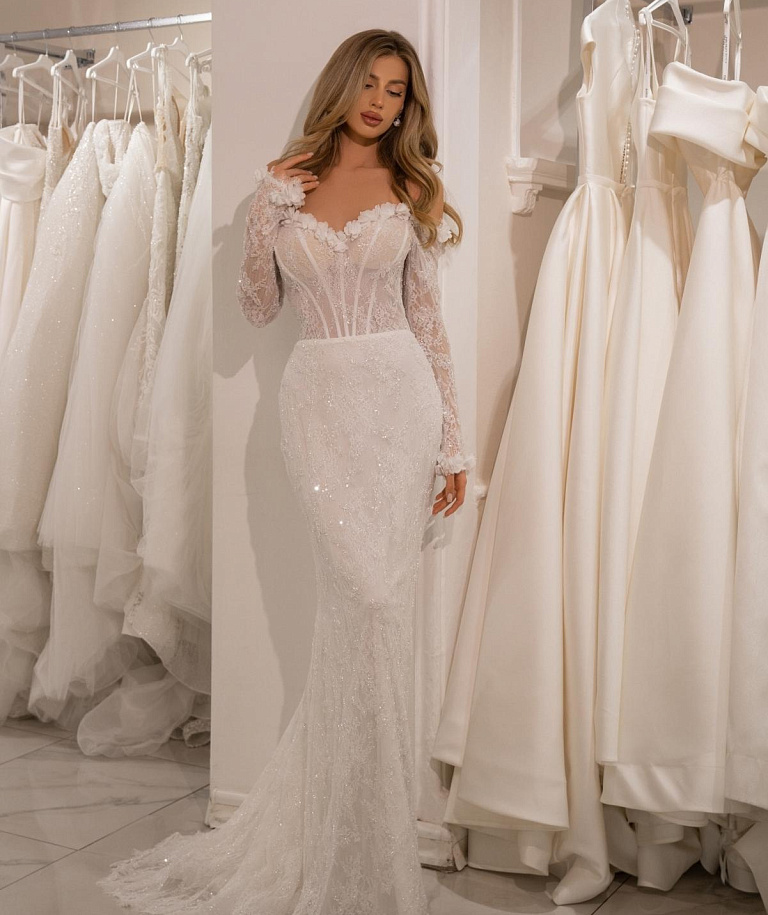 Свадебное платье русалка из кружева шантильи