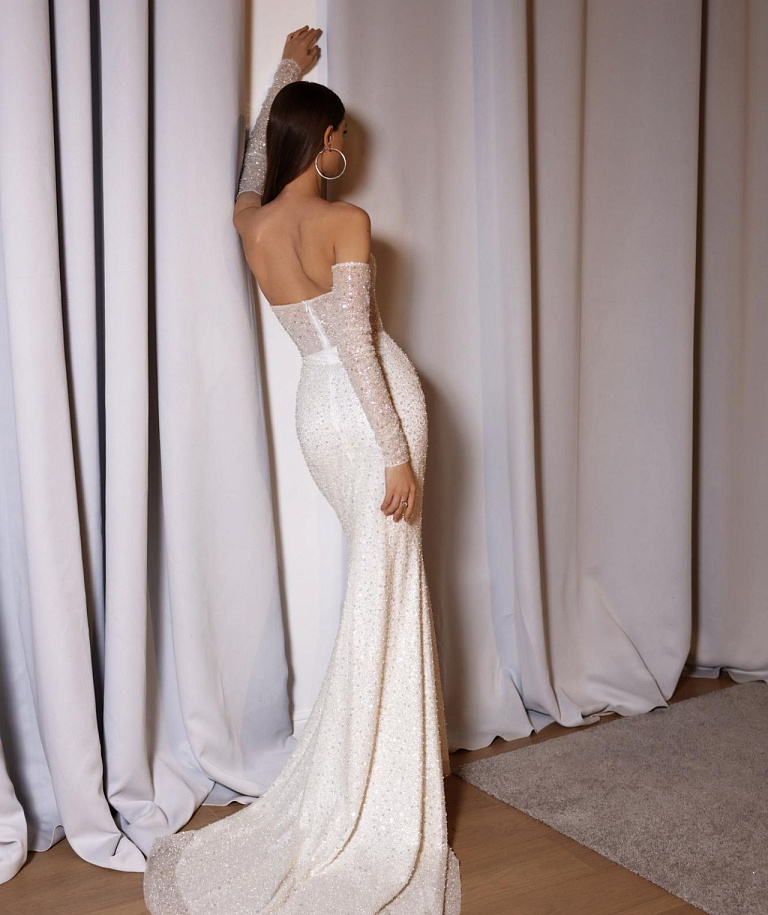 Нежная русалка расшитая стеклярусом