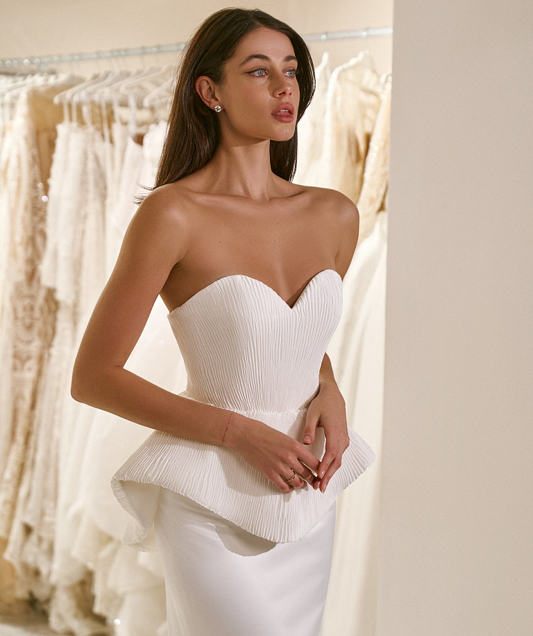 Свадебный комплект с корсетом из плиссированной ткани