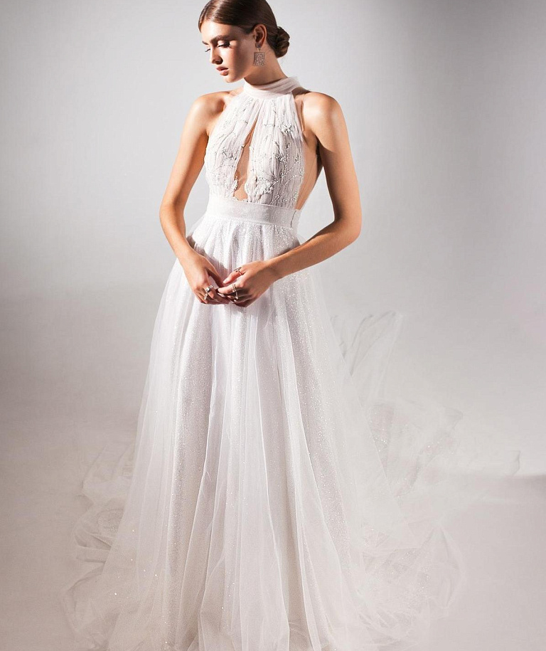 Красивое свадебное платье под горлышко