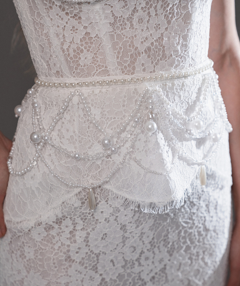 Кружевное свадебное платье рыбка со съемной баской