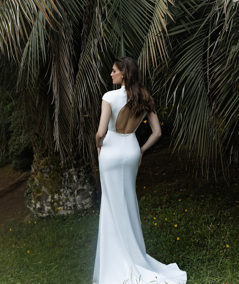 Закрытое свадебное платье рыбка