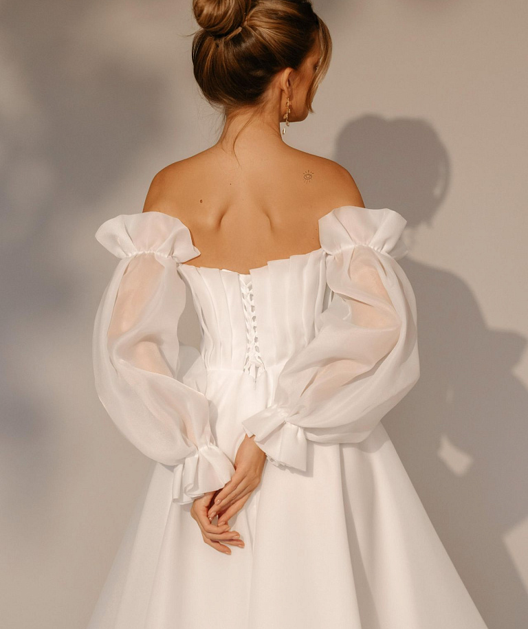 Белое свадебное платье миди