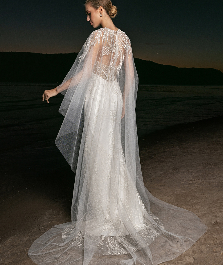 Свадебное платье рыбка в светоотражающей ткани