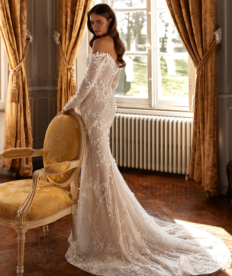 Роскошная русалка с рукавами и открытыми плечами