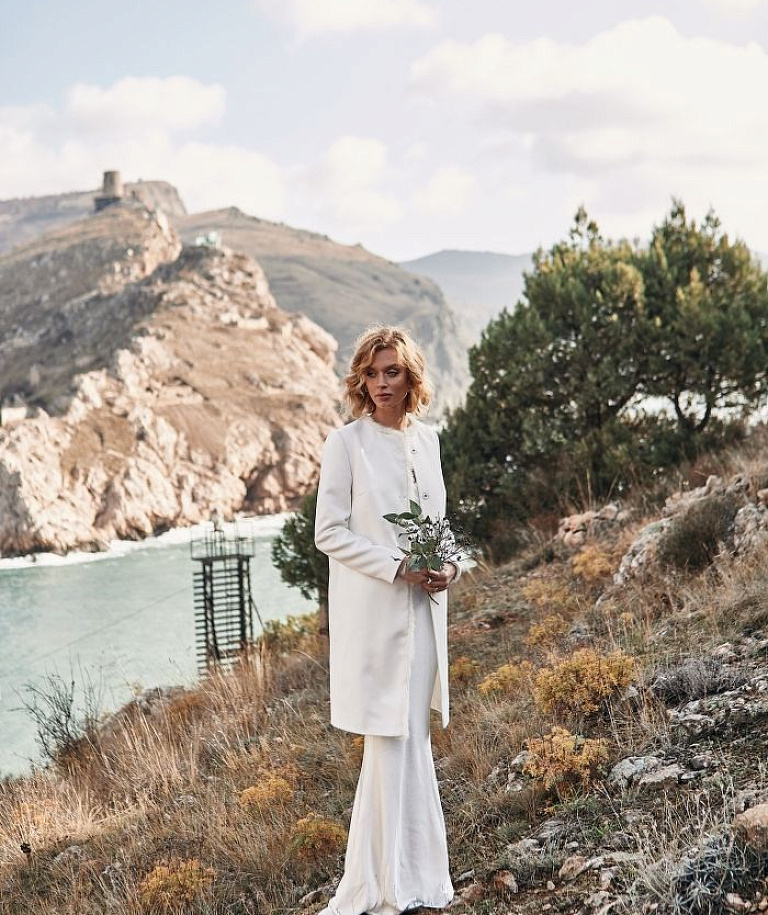 Свадебное пальто с мехом