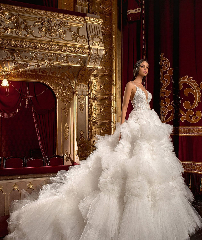 Эксклюзивное пышное свадебное платье