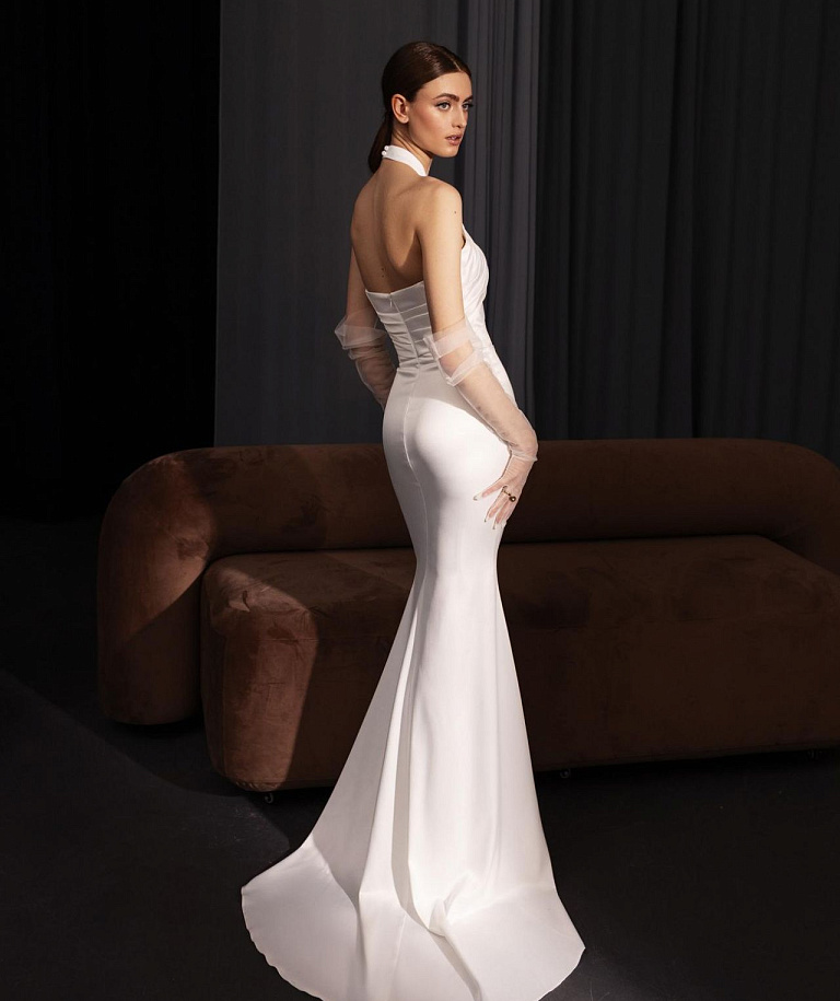 Облегающее свадебное платье из шёлк сатина