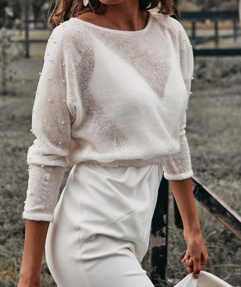 Шерстяной свитер с жемчугом