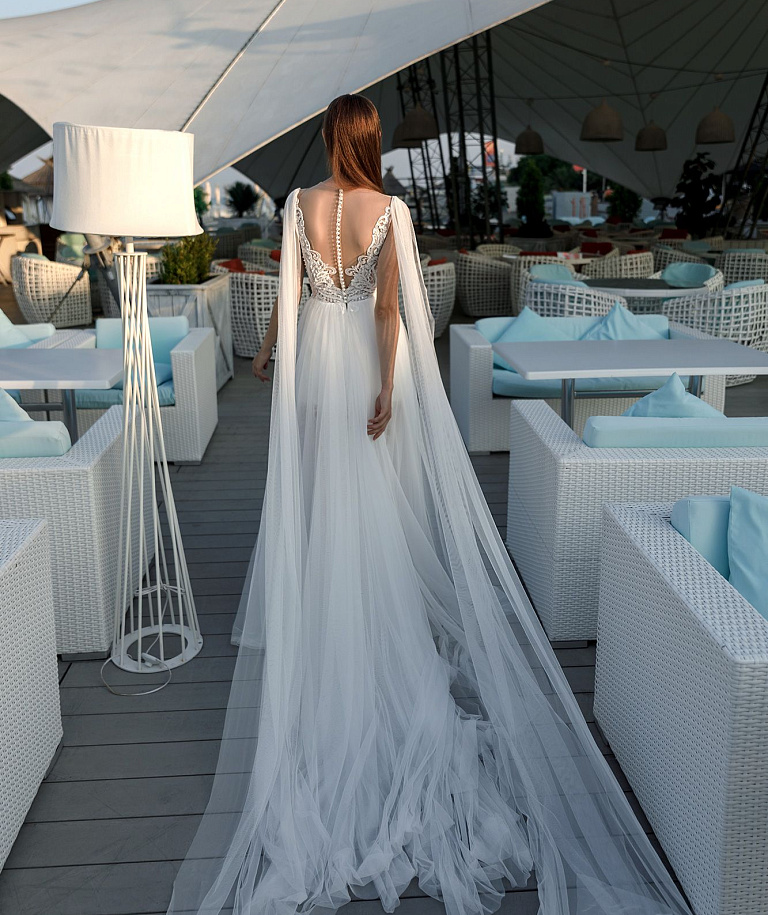 Пляжное свадебное платье