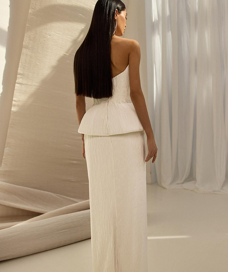 Стильное свадебный комплект из ткани плиссе