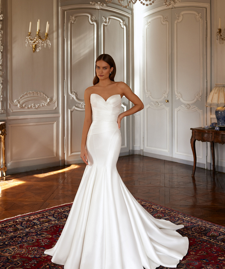 Лаконичная русалка из благороного микадо