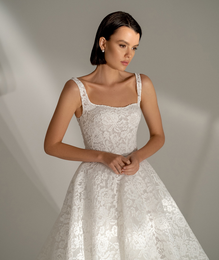 Белое кружевное свадебное платье 2023